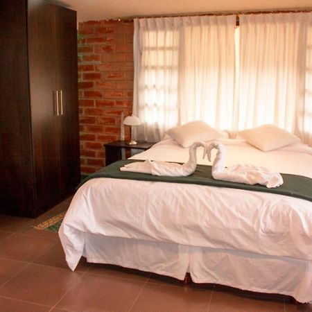 El Pedron Hotel Banos  Exterior photo